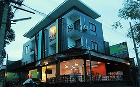 โรงแรมดอนเมืองแอร์พอร์ต โมเดิร์น แบงค็อก